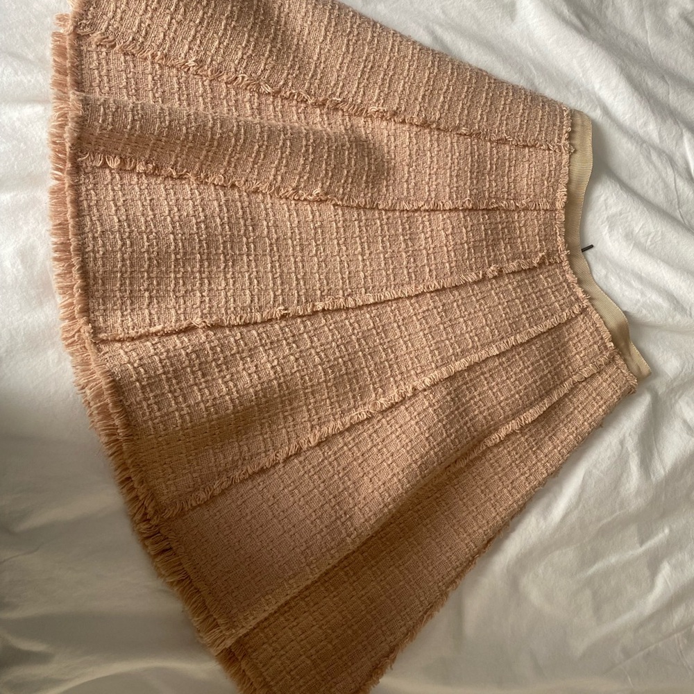 Elegant Beige Textured Skirt